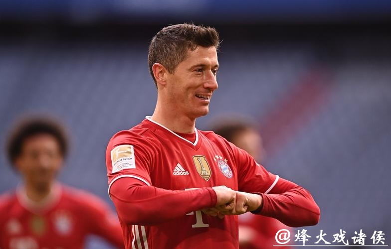 莱万当选赛季最佳球员 德甲收官日两大悬念揭晓 莱万当选赛季最佳球员 德甲收官日两大悬念揭晓