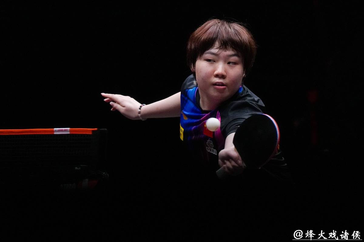 WTT总决赛 蒯曼4-0横扫强势晋级女单八强