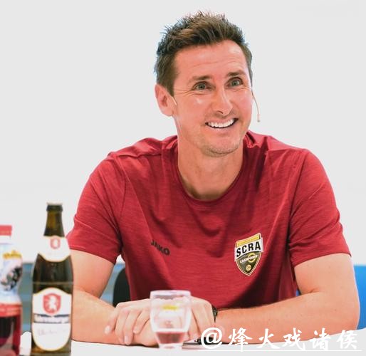 克洛泽将参加职业级足球教练培训 克洛泽将参加职业级足球教练培训